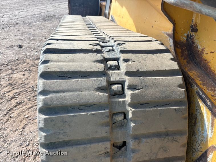 image for item YA3637 2013 John Deere 329D tracked skid steer loader