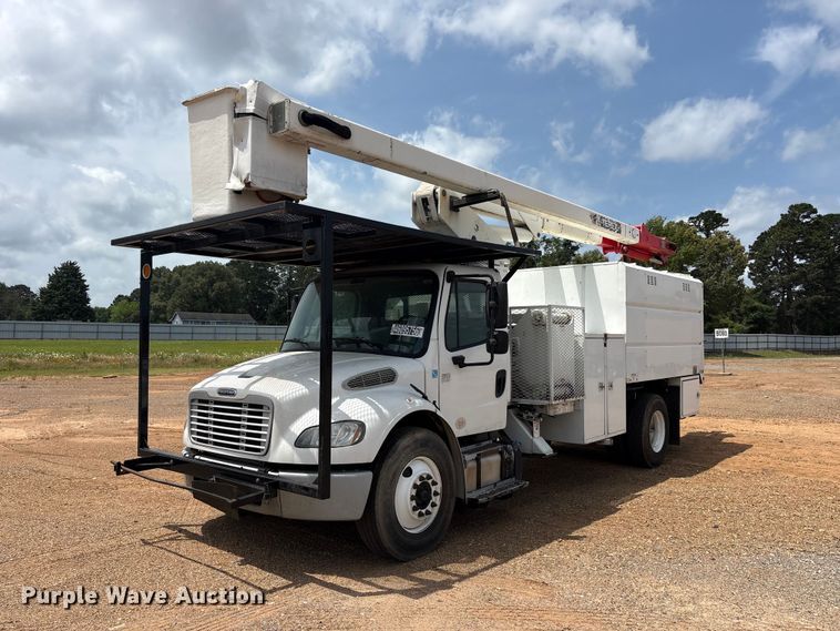 image for item YA3644 2015 Freightliner Business Class M2 forestry bucket truck