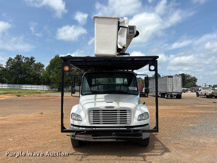 image for item YA3644 2015 Freightliner Business Class M2 forestry bucket truck