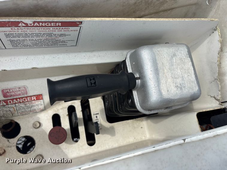 image for item YA3644 2015 Freightliner Business Class M2 forestry bucket truck