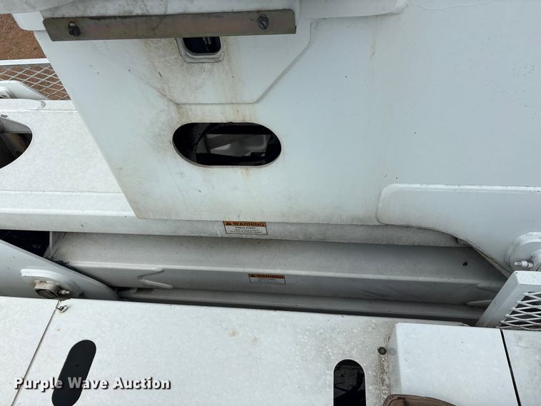 image for item YA3644 2015 Freightliner Business Class M2 forestry bucket truck