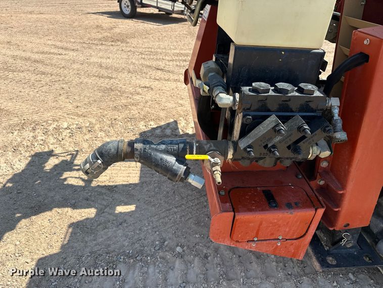 image for item EA4888 2001 Ditch Witch JT2720 directional boring unit