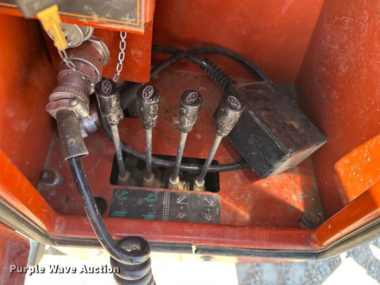 image for item EA4888 2001 Ditch Witch JT2720 directional boring unit