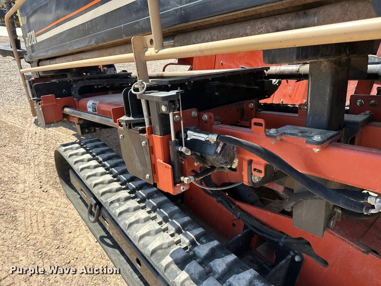 image for item EA4888 2001 Ditch Witch JT2720 directional boring unit