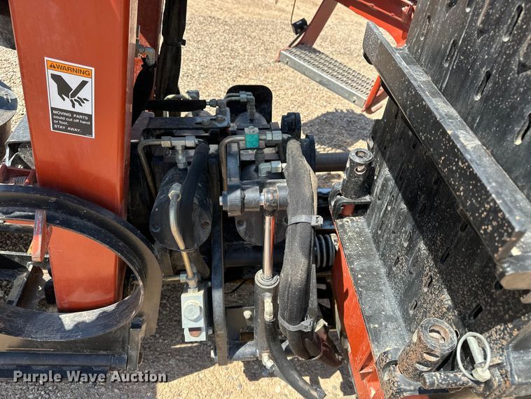 image for item EA4888 2001 Ditch Witch JT2720 directional boring unit