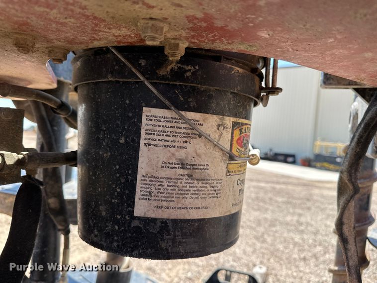 image for item EA4888 2001 Ditch Witch JT2720 directional boring unit