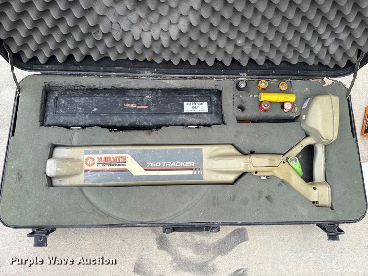 image for item EA4888 2001 Ditch Witch JT2720 directional boring unit