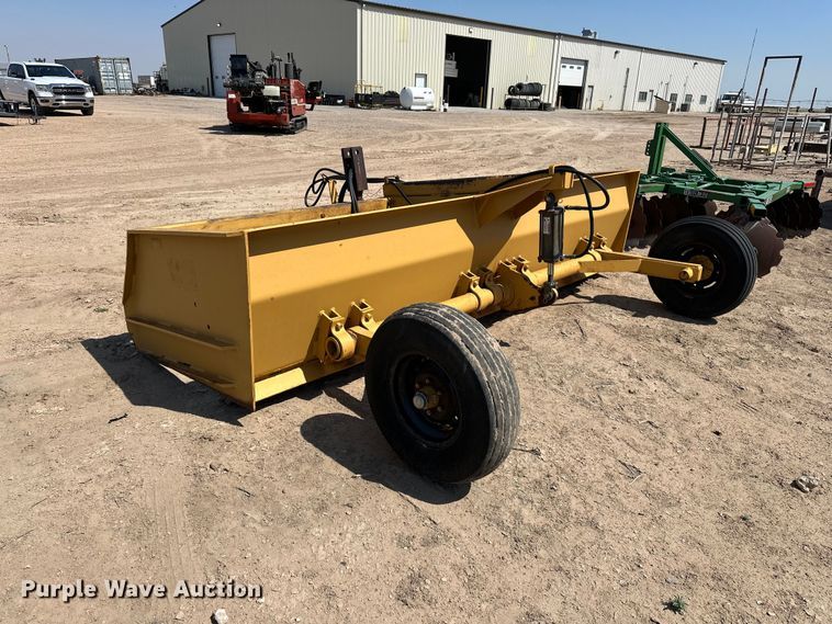 image for item EA4890 Land leveler