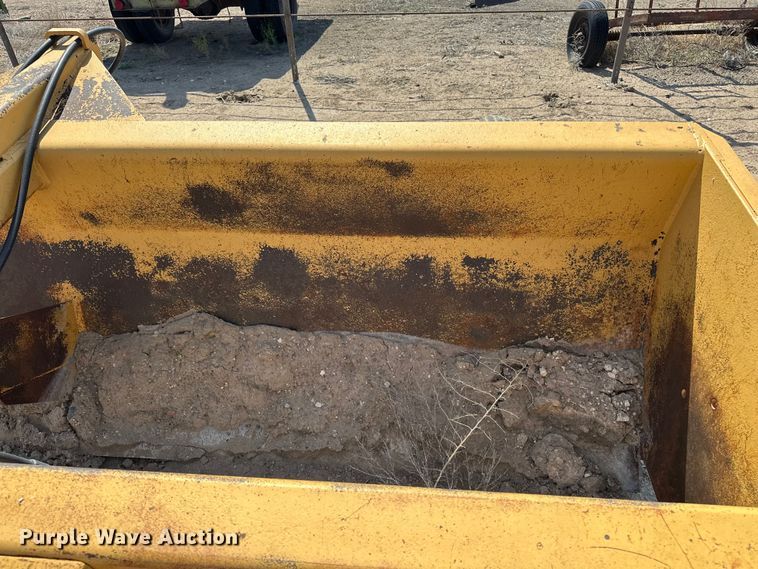 image for item EA4890 Land leveler