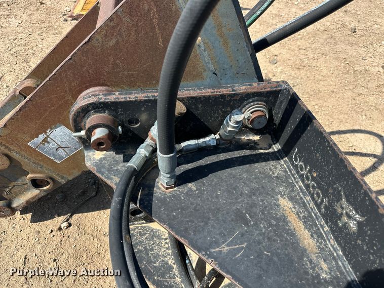 image for item EA4892 Bobcat 2570 skid steer breaker