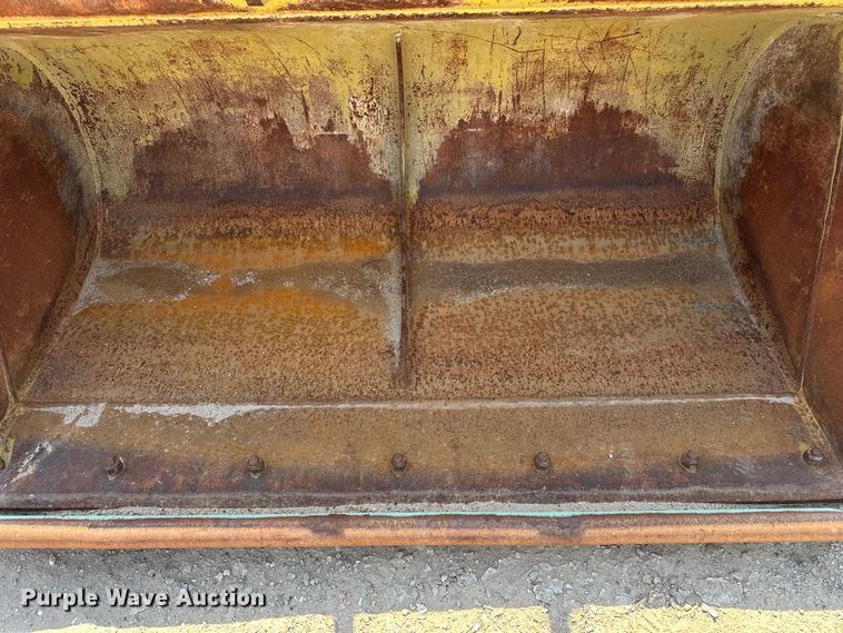 image for item EA4895 SEC excavator bucket
