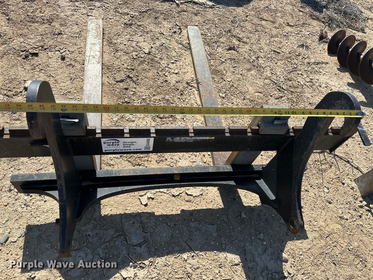 image for item EA4896 John Deere Worksite Pro backhoe forks