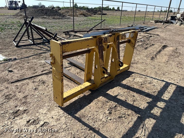 image for item EA4898 Caterpillar wheel loader forks