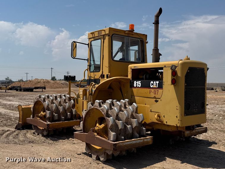 image for item EW4607 1979 Caterpillar 815 soil compactor