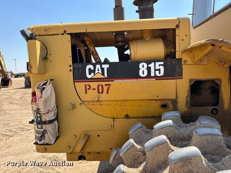 image for item EW4607 1979 Caterpillar 815 soil compactor