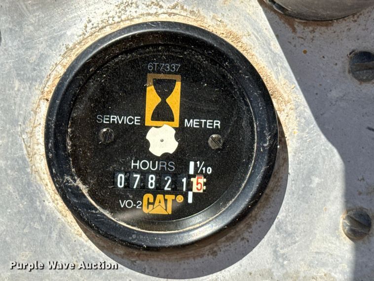 image for item EW4607 1979 Caterpillar 815 soil compactor