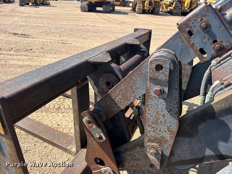 image for item EW4608 1985 Caterpillar IT28 wheel loader