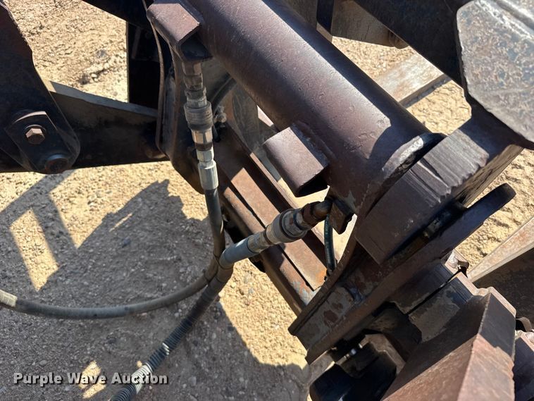 image for item EW4608 1985 Caterpillar IT28 wheel loader