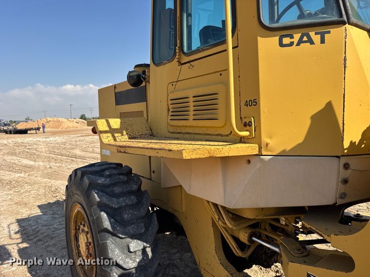 image for item EW4608 1985 Caterpillar IT28 wheel loader