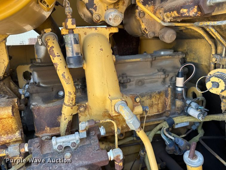 image for item EW4608 1985 Caterpillar IT28 wheel loader