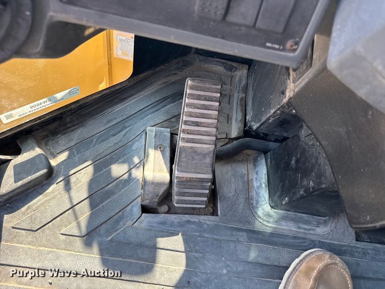 image for item EW4609 2006 Caterpillar 938G wheel loader