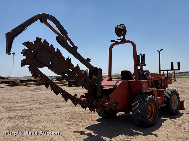 image for item EW4610 1999 Ditch Witch 8020T trencher