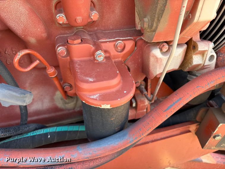 image for item EW4610 1999 Ditch Witch 8020T trencher
