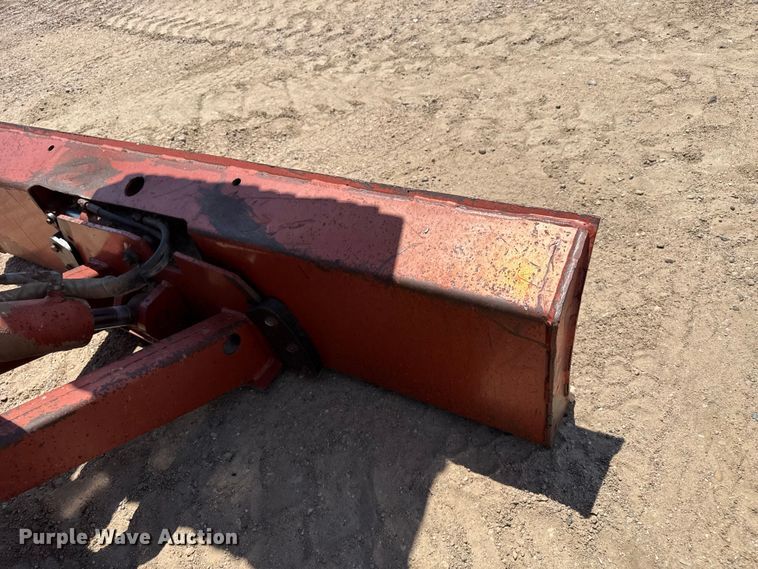 image for item EW4610 1999 Ditch Witch 8020T trencher