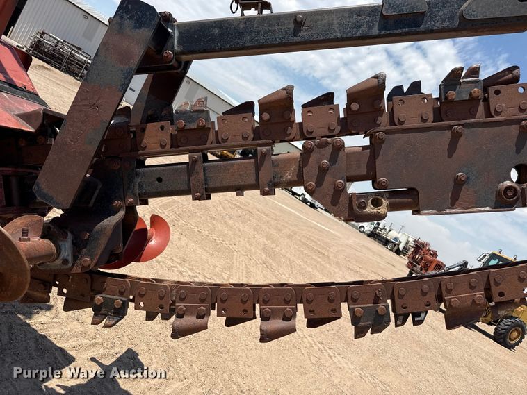image for item EW4610 1999 Ditch Witch 8020T trencher