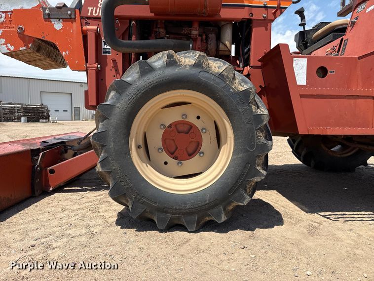 image for item EW4610 1999 Ditch Witch 8020T trencher