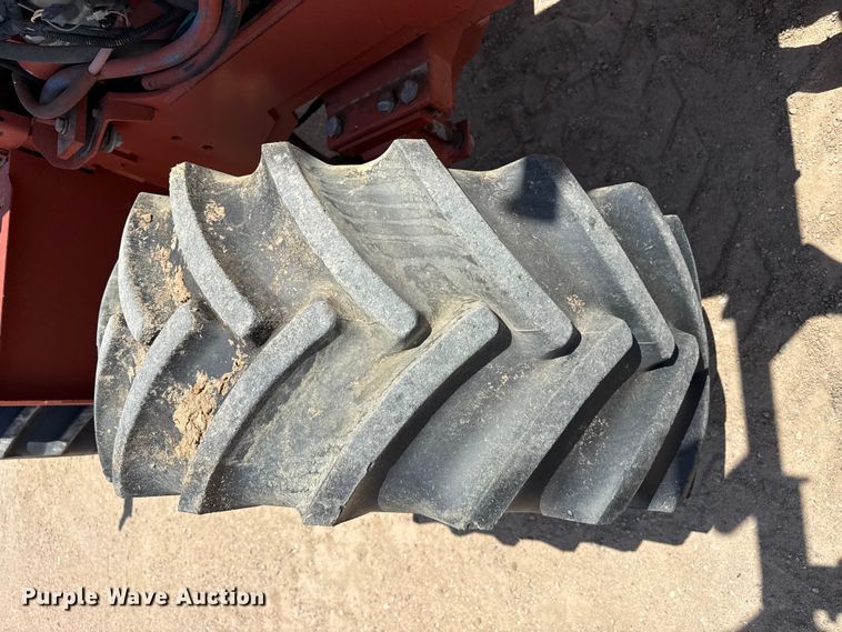image for item EW4610 1999 Ditch Witch 8020T trencher