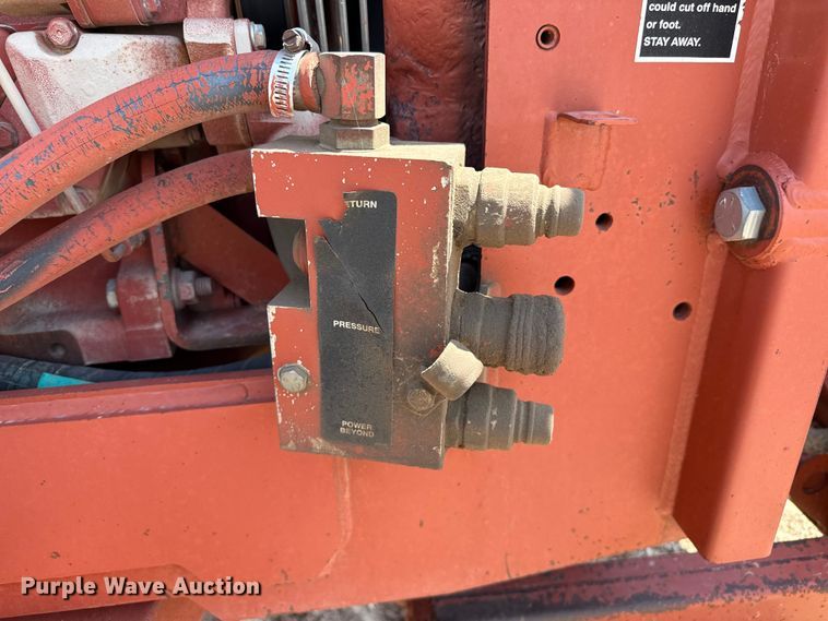 image for item EW4610 1999 Ditch Witch 8020T trencher