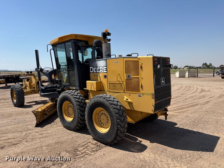 image for item EW4611 2007 John Deere 770D motor grader