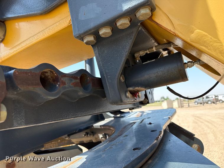 image for item EW4611 2007 John Deere 770D motor grader