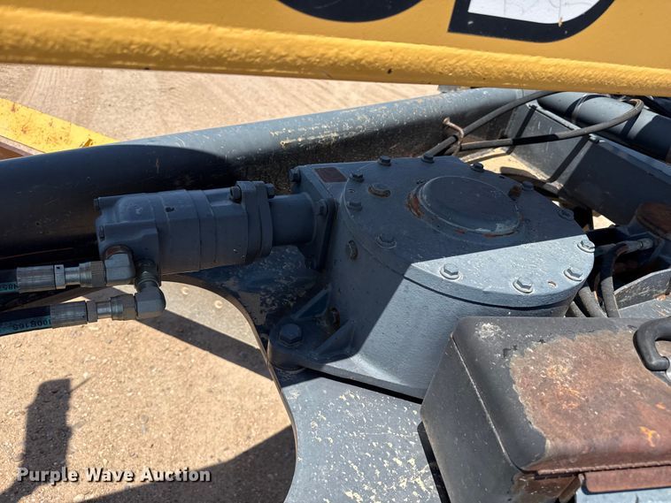 image for item EW4611 2007 John Deere 770D motor grader