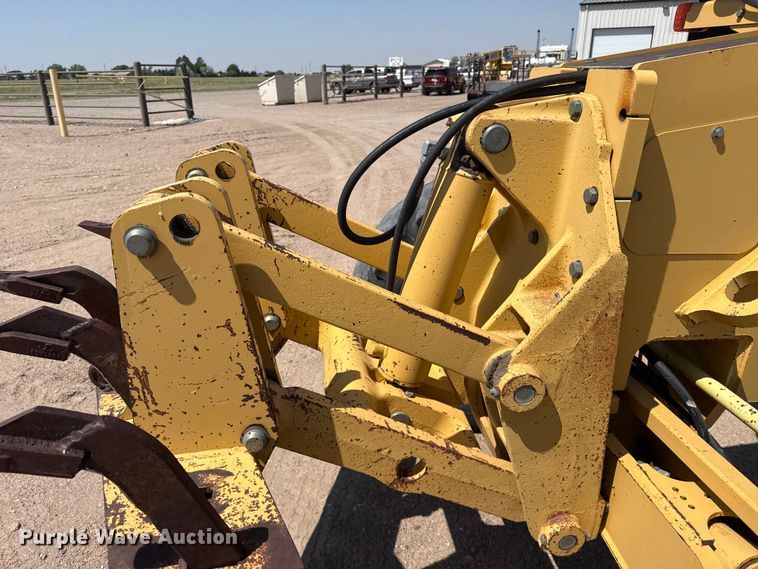 image for item EW4611 2007 John Deere 770D motor grader
