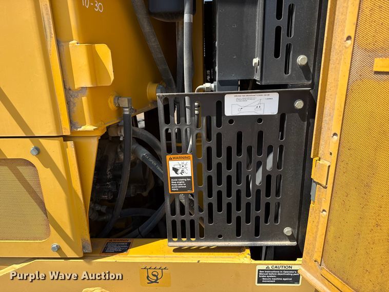 image for item EW4611 2007 John Deere 770D motor grader