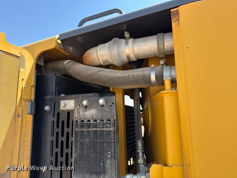 image for item EW4611 2007 John Deere 770D motor grader