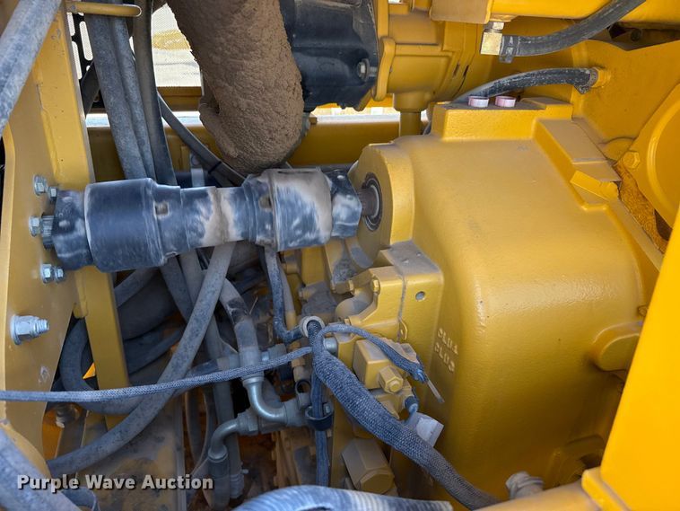 image for item EW4611 2007 John Deere 770D motor grader