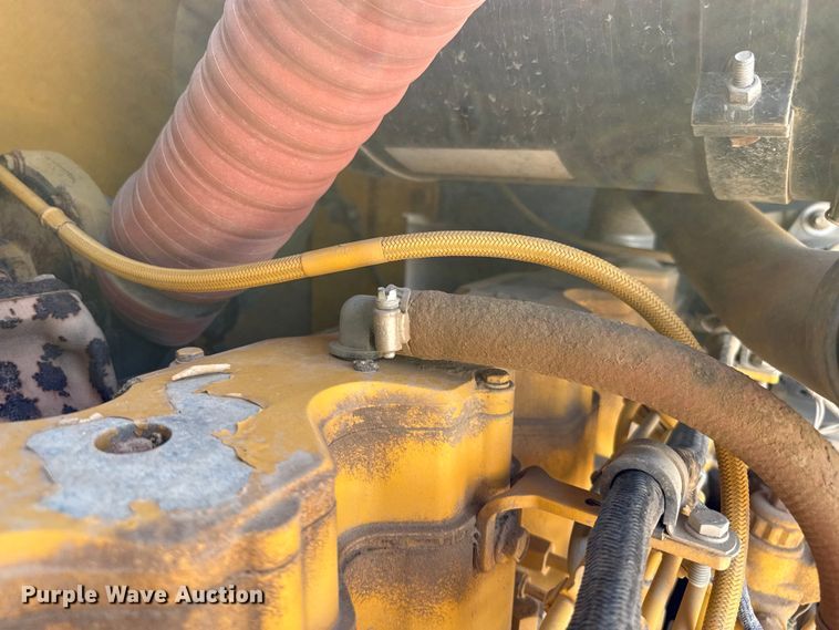 image for item EW4611 2007 John Deere 770D motor grader