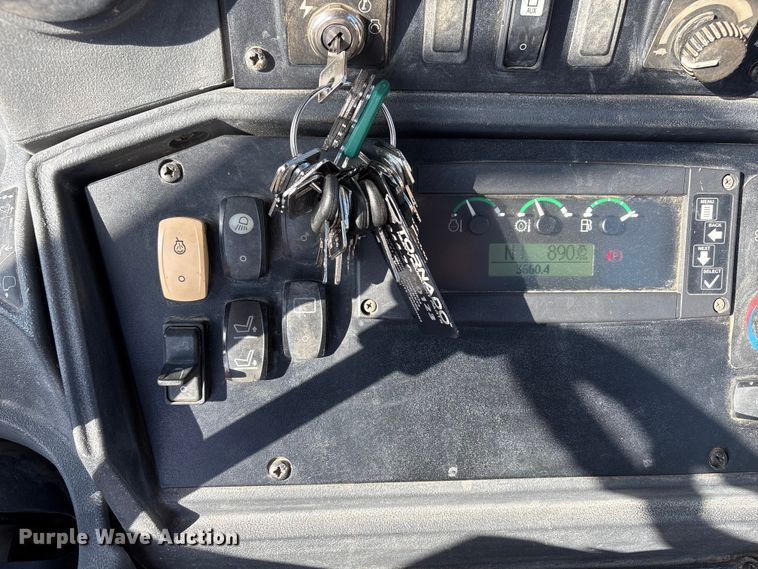 image for item EW4612 2008 John Deere 310SJTC backhoe