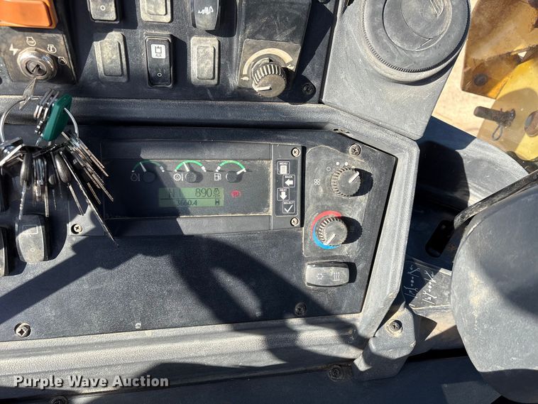 image for item EW4612 2008 John Deere 310SJTC backhoe
