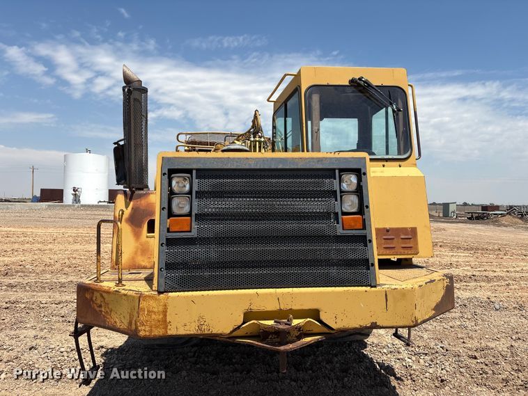 image for item EW4613 1998 Caterpillar 615C Series II elevating scraper