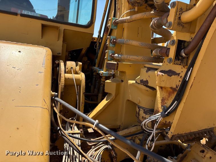 image for item EW4613 1998 Caterpillar 615C Series II elevating scraper