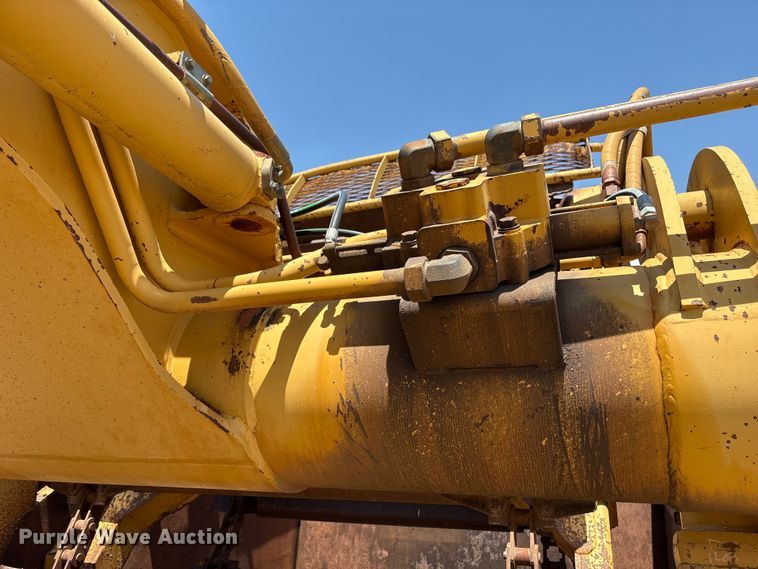 image for item EW4613 1998 Caterpillar 615C Series II elevating scraper