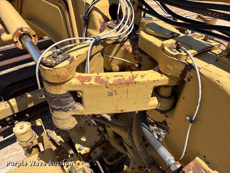 image for item EW4613 1998 Caterpillar 615C Series II elevating scraper