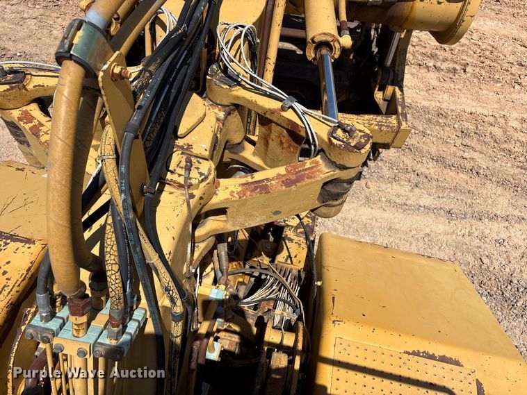 image for item EW4613 1998 Caterpillar 615C Series II elevating scraper