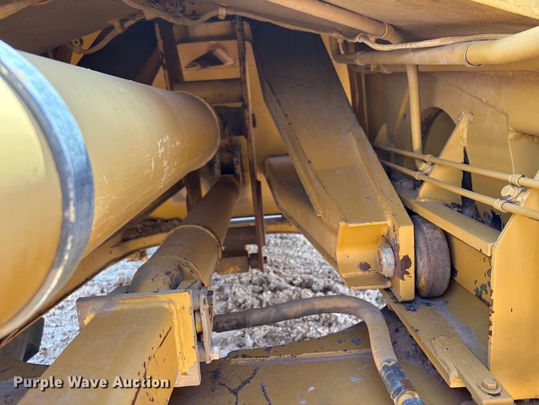 image for item EW4613 1998 Caterpillar 615C Series II elevating scraper