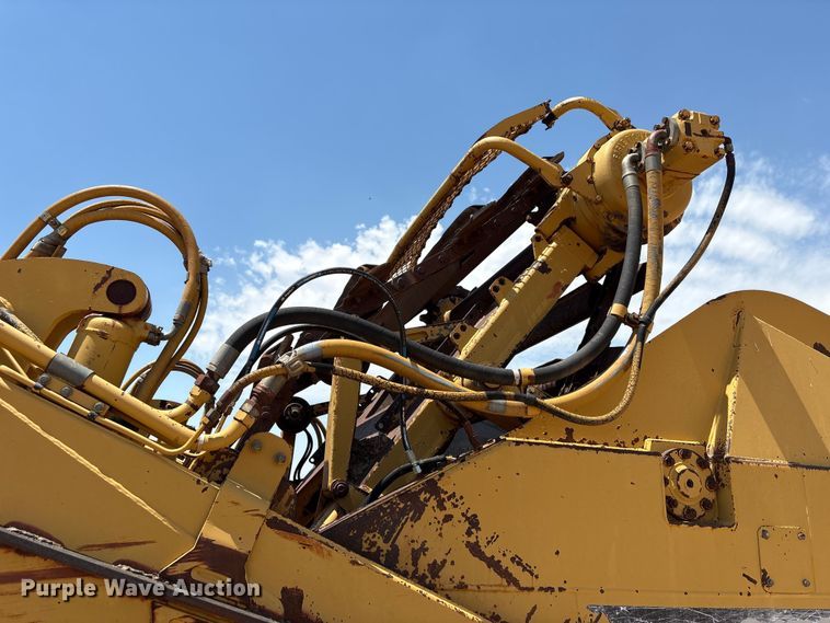 image for item EW4613 1998 Caterpillar 615C Series II elevating scraper