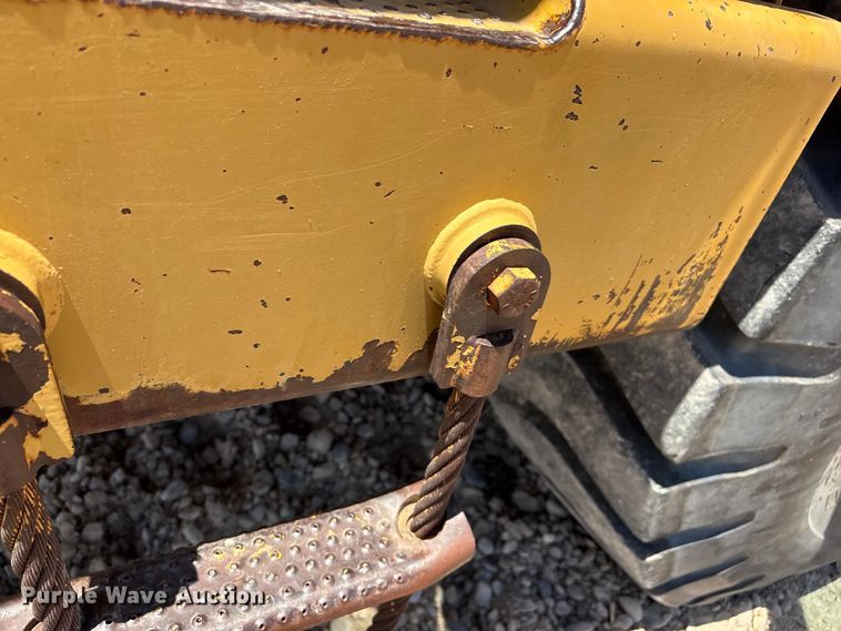 image for item EW4613 1998 Caterpillar 615C Series II elevating scraper
